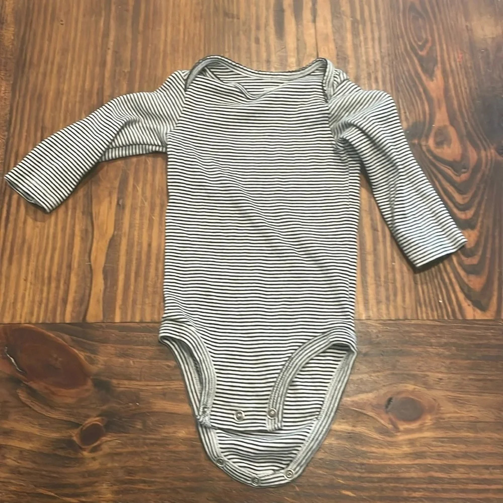 Carter’s 6M bundle